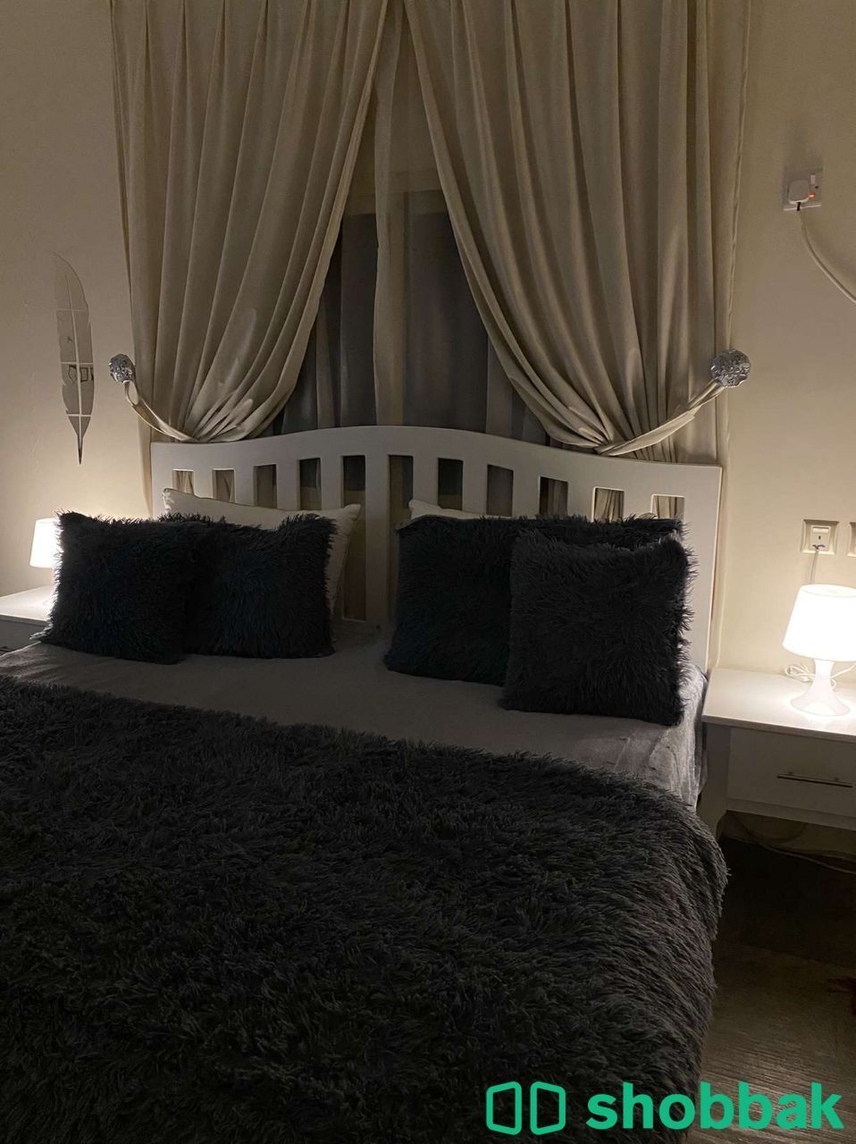 غرفة نوم كاملة للبيع  شباك السعودية