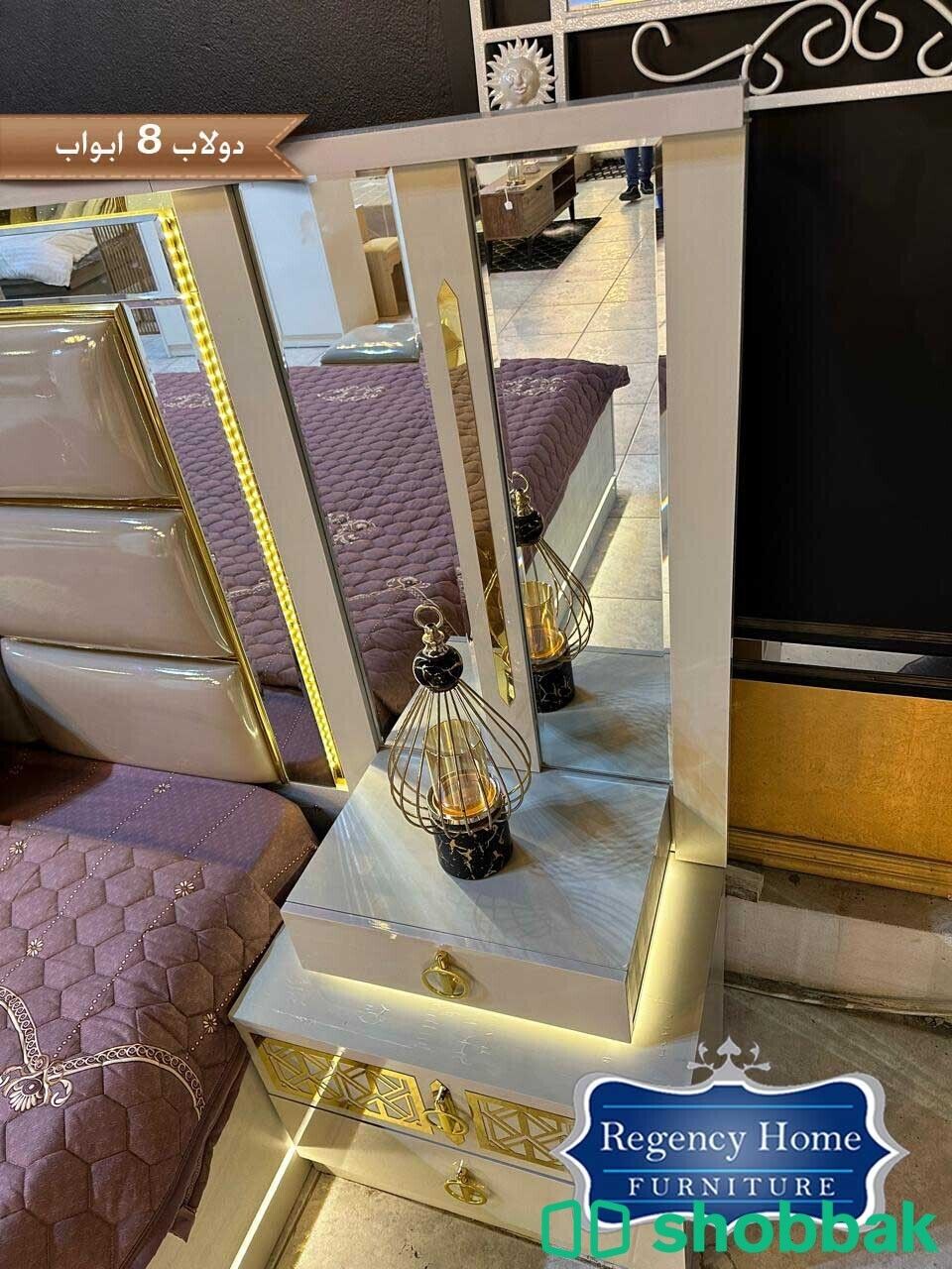 غرفة نوم مميزة بتصميم حديث شباك السعودية