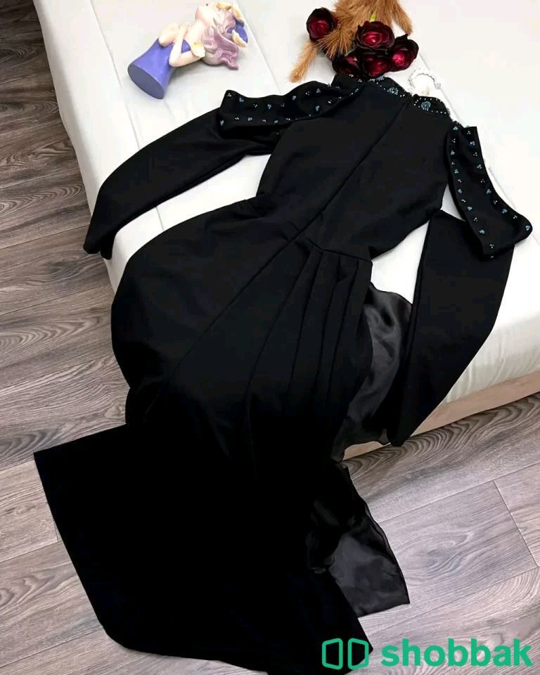 فستان الترند وفرناه لكم وبسعر مميز شباك السعودية