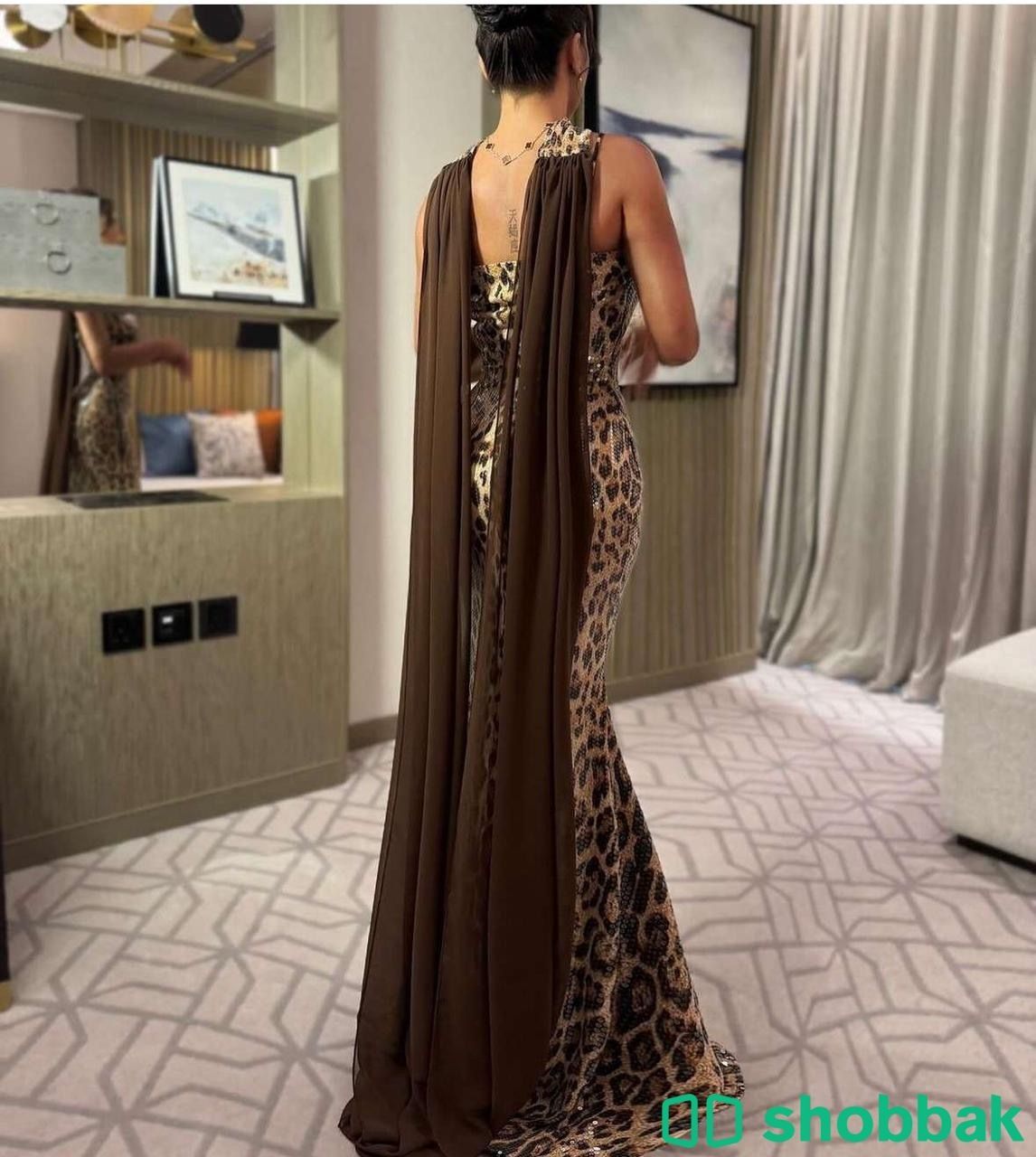 فستان تايجر مع شال  Shobbak Saudi Arabia