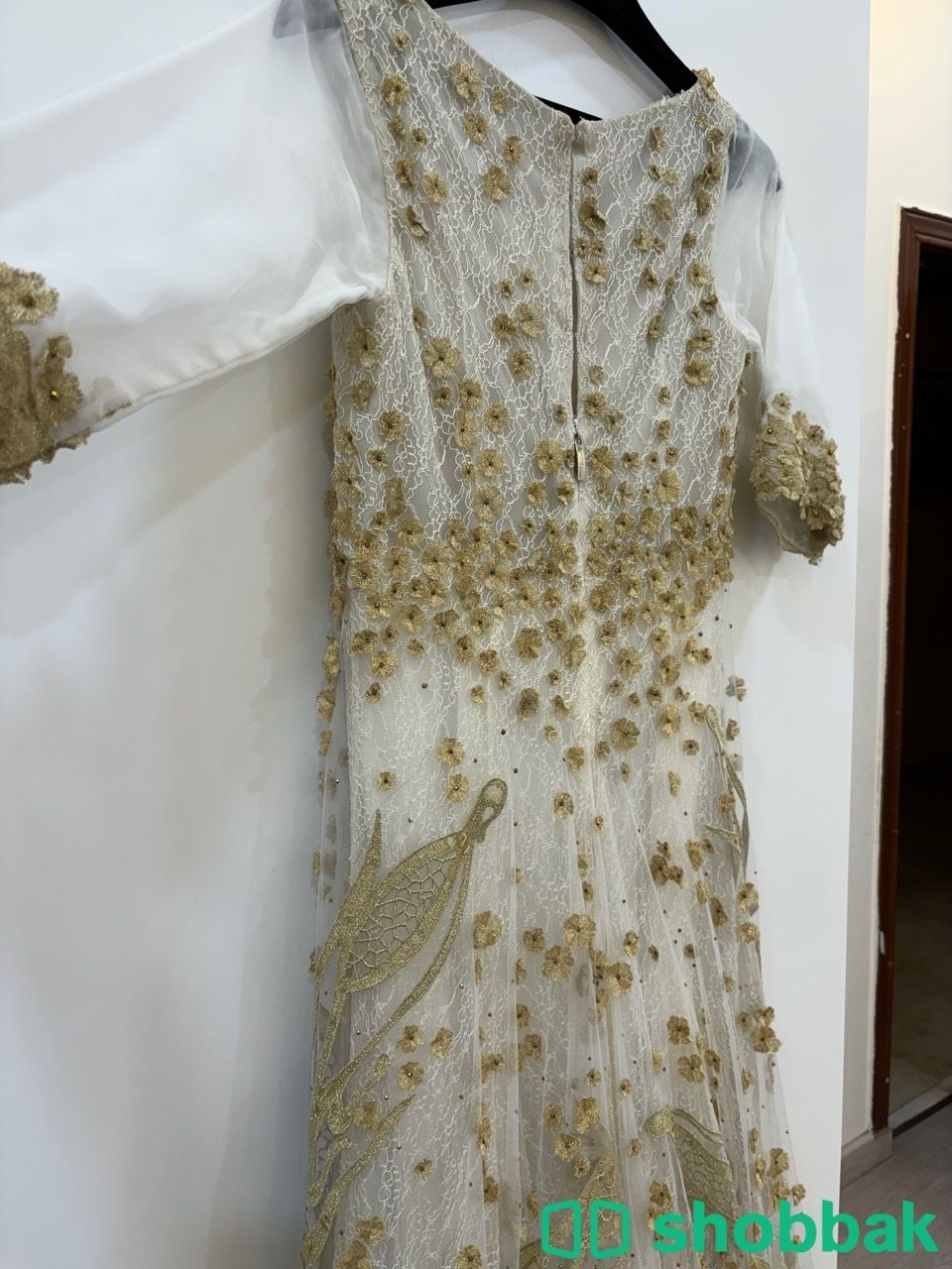 فستان ذهبي Shobbak Saudi Arabia