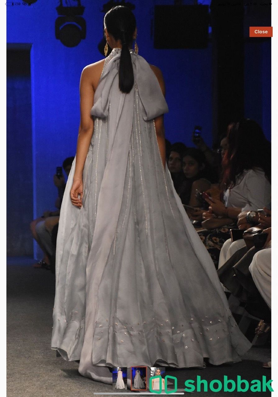 فستان روقنزا مشكوك يدوي من مصمم هندي Shobbak Saudi Arabia