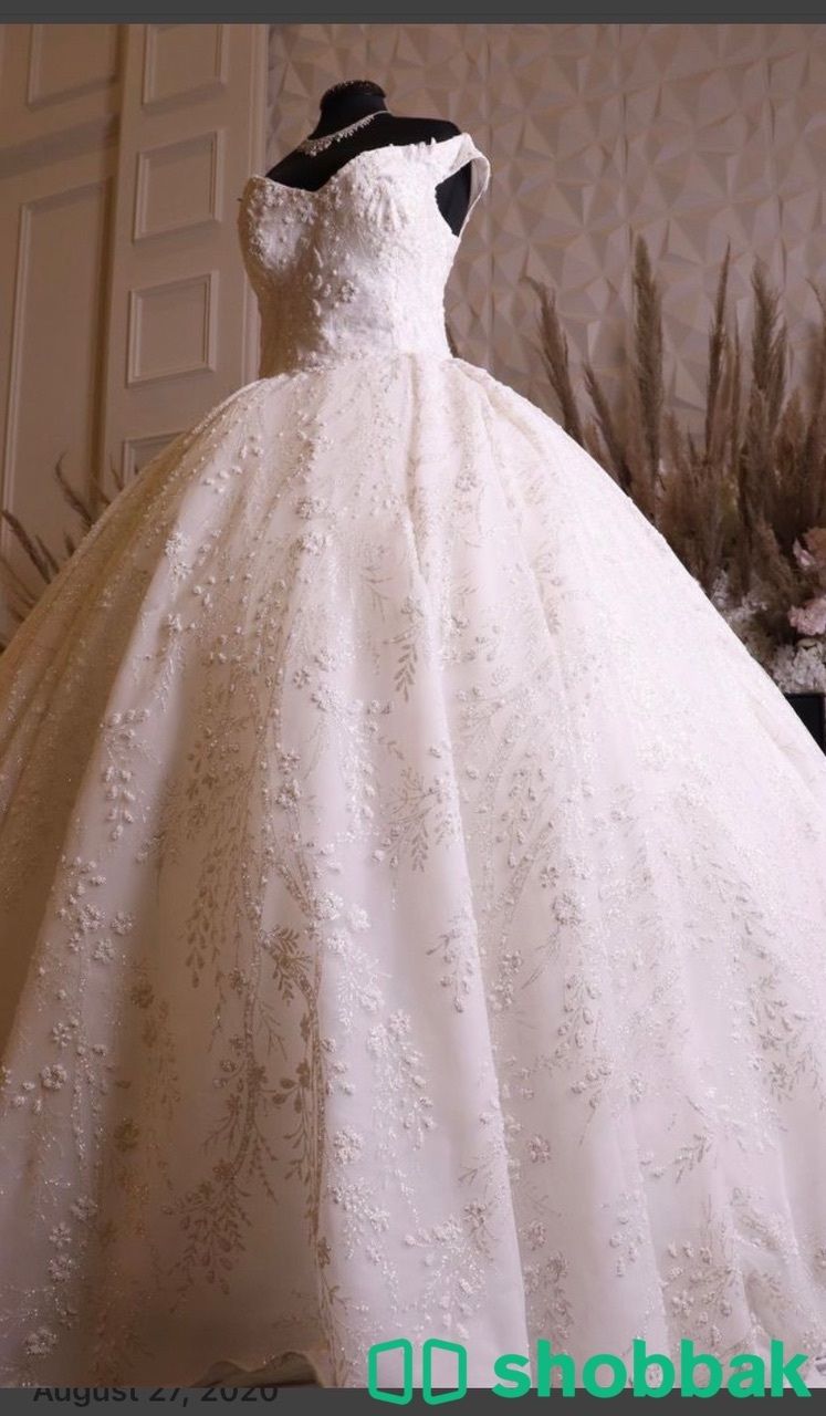 فستان زفاف أنيق  Shobbak Saudi Arabia