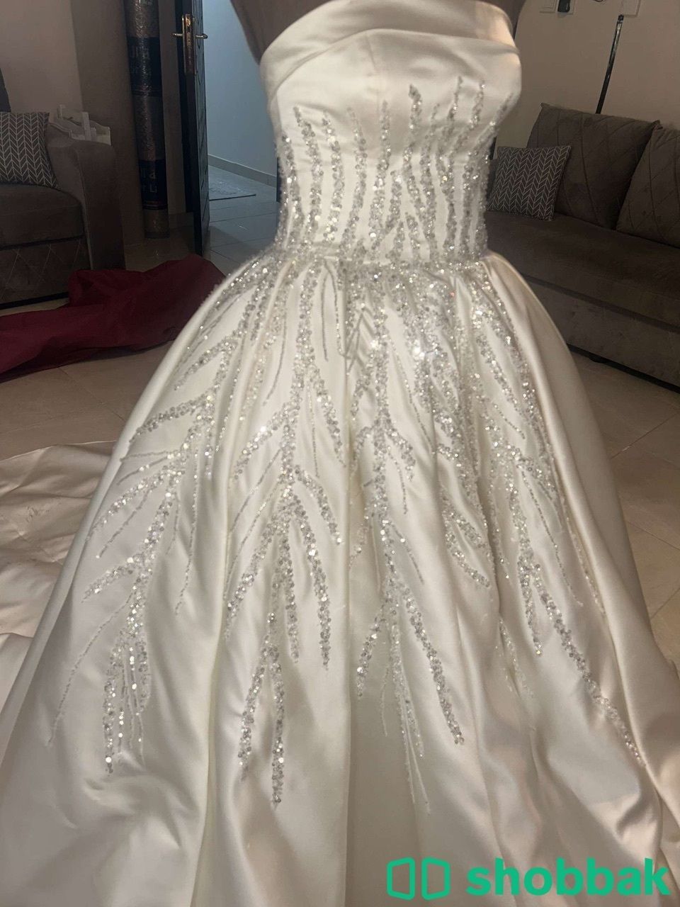 فستان زفاف مع طرحه  Shobbak Saudi Arabia