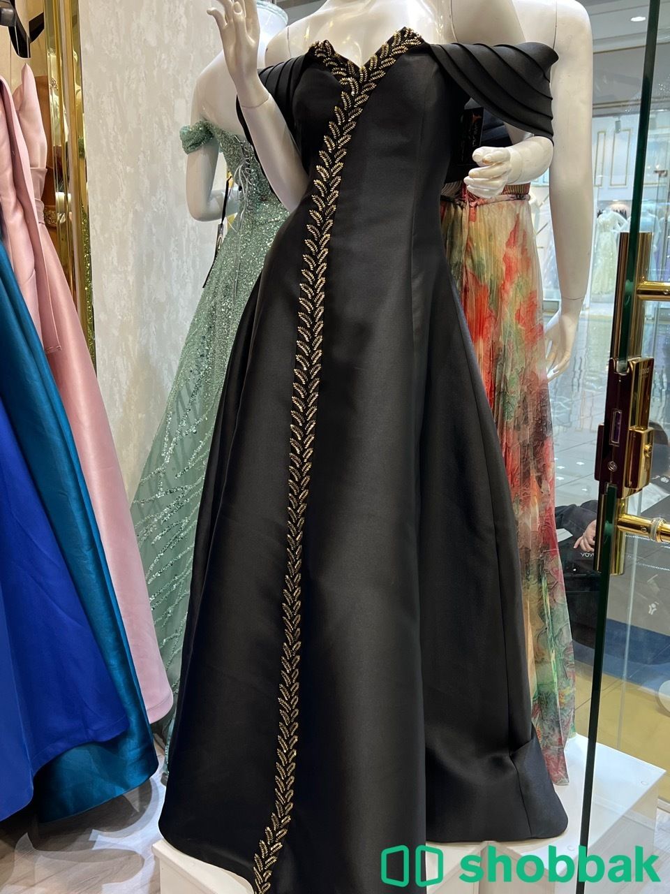 فستان سهرة استخدام مرة وحدة  Shobbak Saudi Arabia
