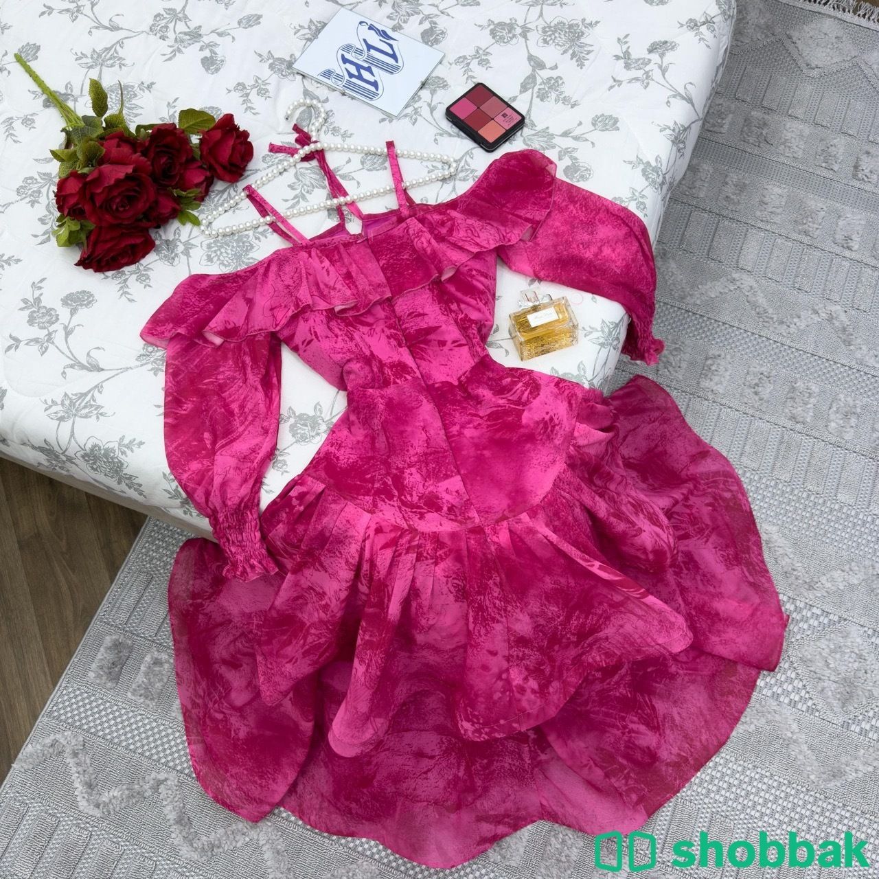 فستان شيفون مبطن ناعم طبقات  Shobbak Saudi Arabia