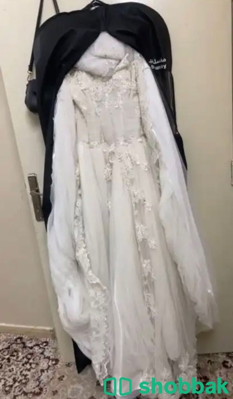 فستان عروس مع طرحه  Shobbak Saudi Arabia