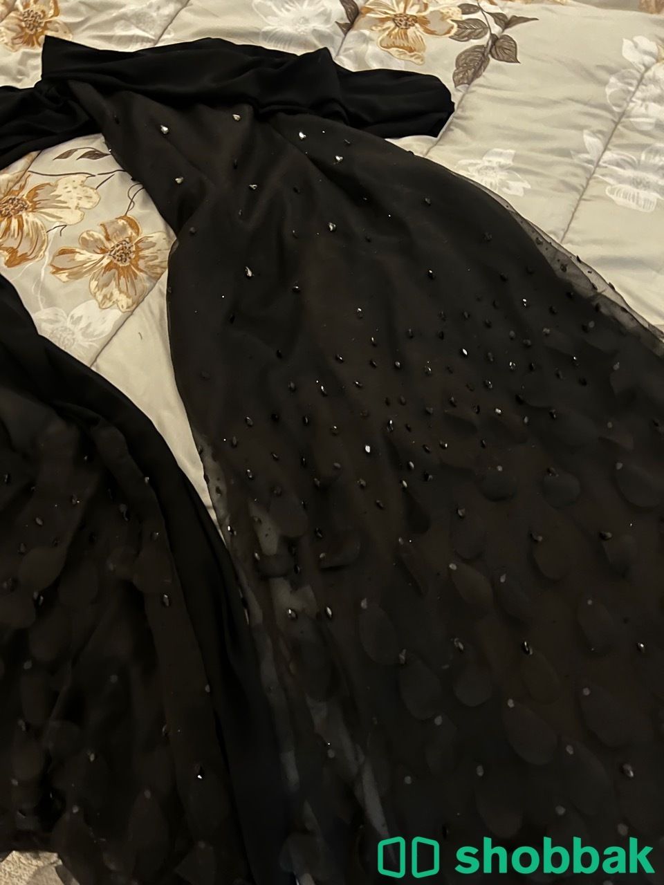 فستان مستعمل للبيع  Shobbak Saudi Arabia