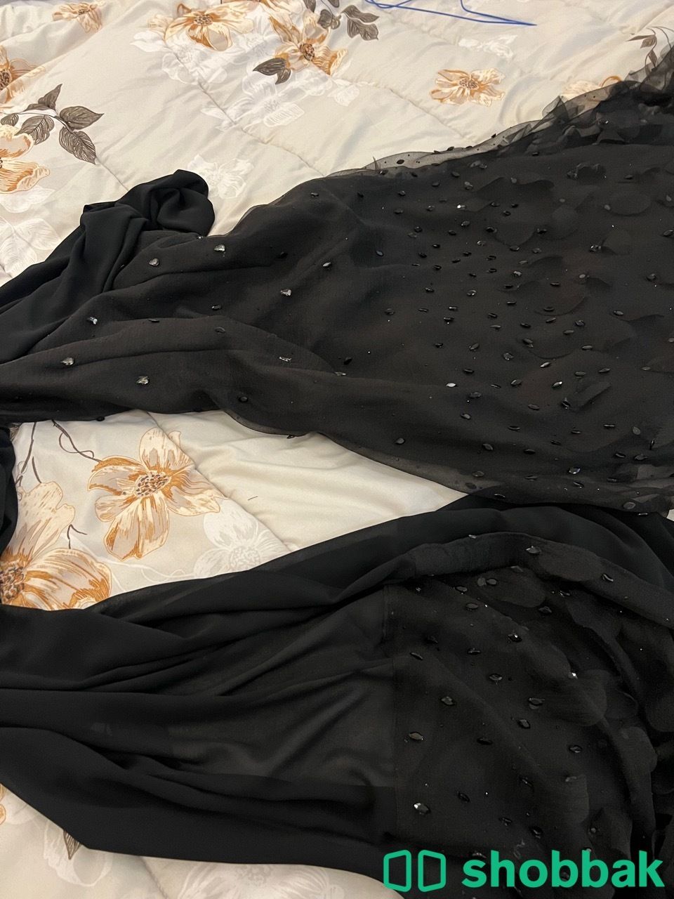 فستان مستعمل للبيع  Shobbak Saudi Arabia