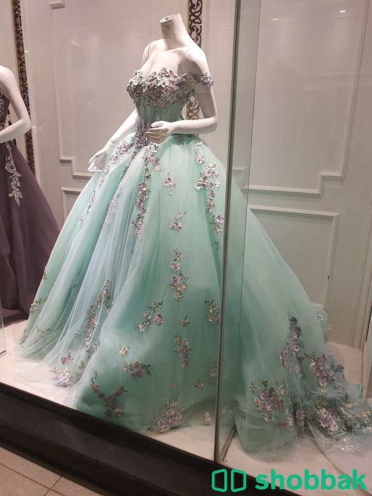 فستان ملكه من بوتيك هويدا المساعديه Shobbak Saudi Arabia