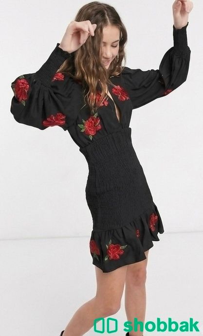 فستان من Asos Design Shobbak Saudi Arabia