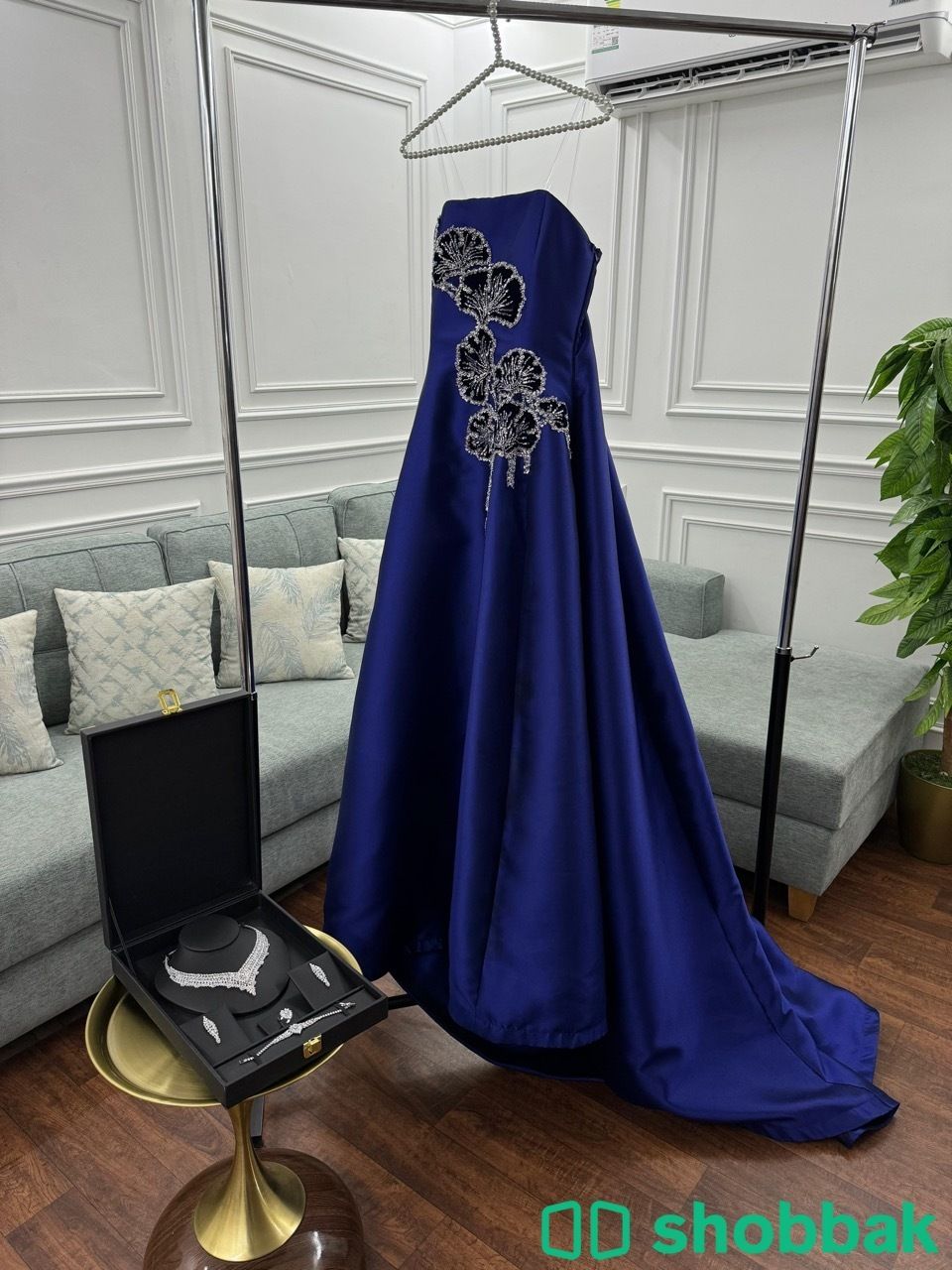 فستان ميكادو كلوش بذيل طويل  شباك السعودية