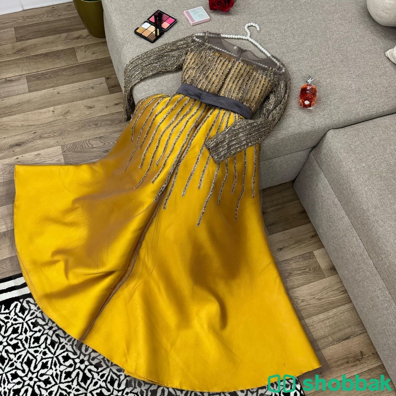 فستان ميكادو مع تطريز فخم  شباك السعودية