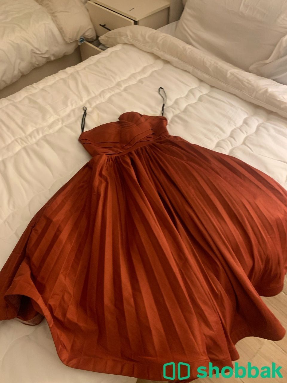 فستان نحاسي على برتقالي المقاس ١٠ (m) شباك السعودية