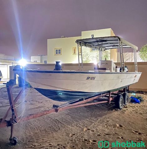 قارب مع محرك 🚤 شباك الإمارات العربية المتحدة