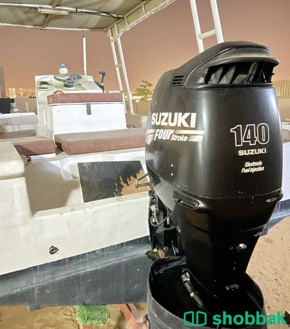 قارب مع محرك 🚤 شباك الإمارات العربية المتحدة