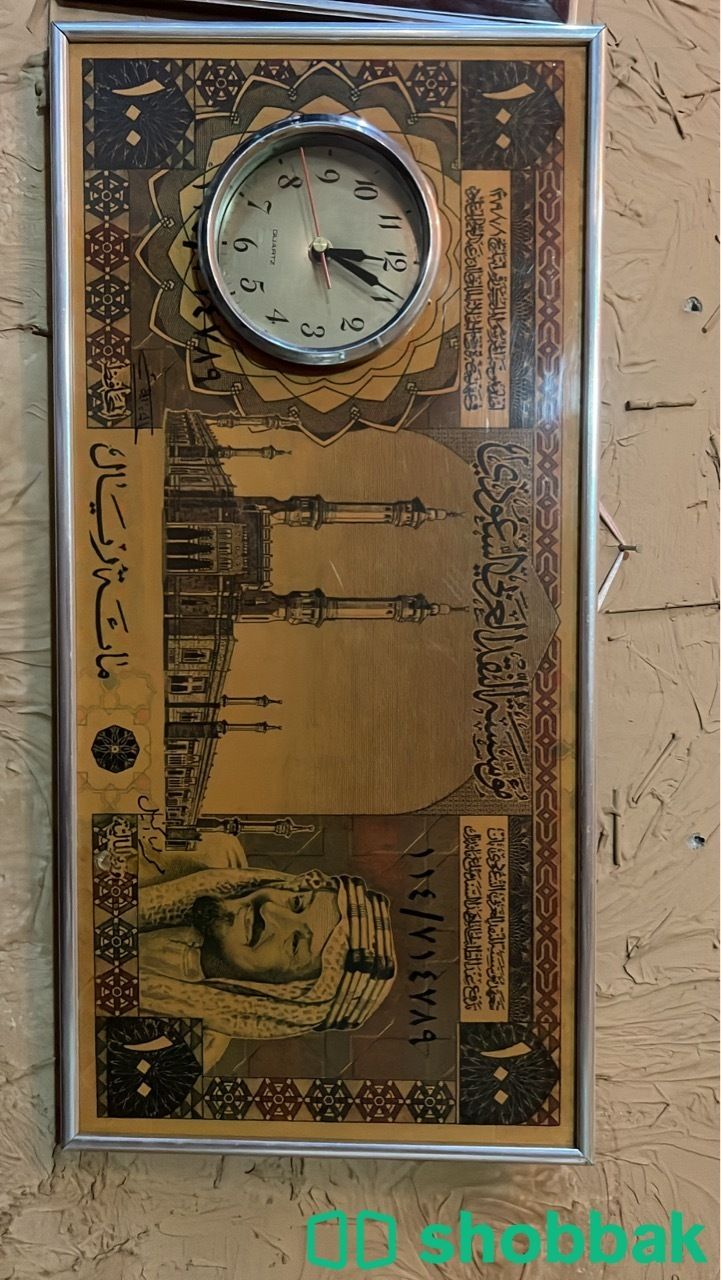 قطع اثرية : ساعة حائط اثرية / خناجر طولية / ساعة نوم قديمة جداً / مدفل ذهبي  Shobbak Saudi Arabia