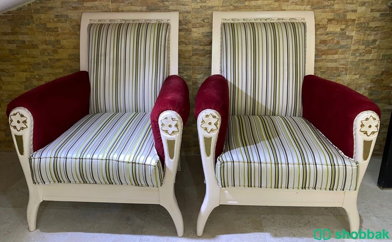 ٦ قطع كنب تركي جديد استعمال نظيف ب ٤٠٠٠ الآف ريال  لتواصل ( 0534466060) شباك السعودية