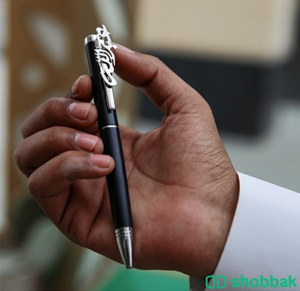 قلم بالاسم ذهبي وفضي  Shobbak Saudi Arabia