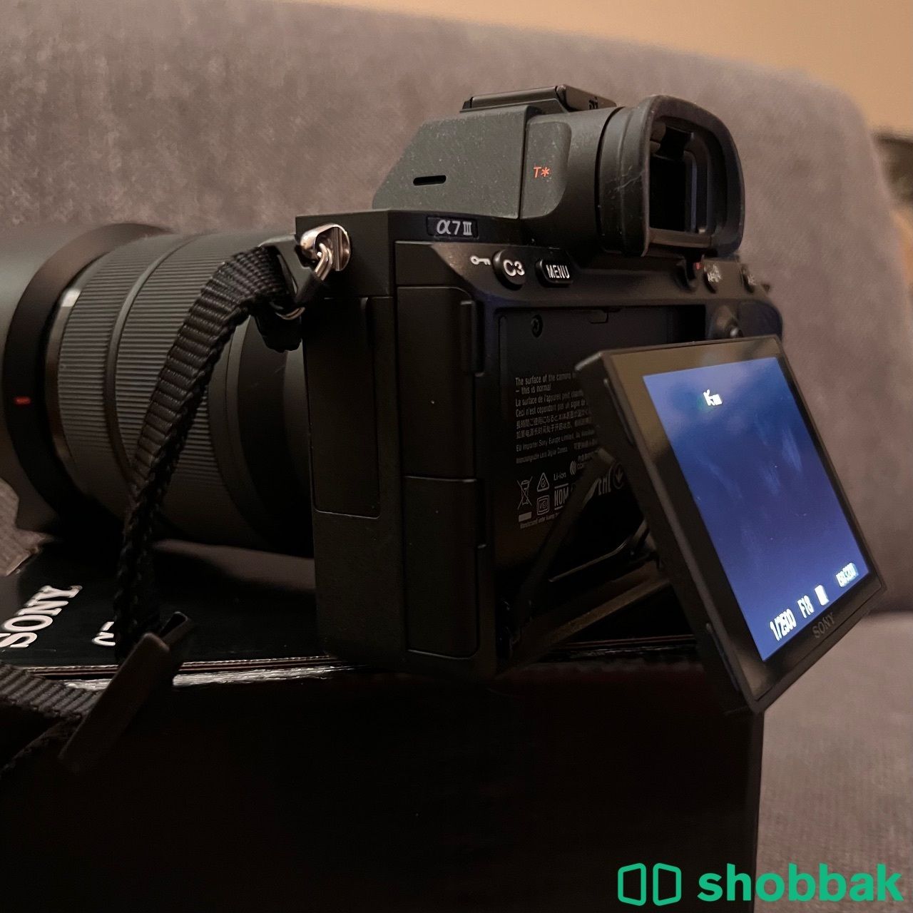 كاميرا  سوني الفا 7 III للبيع مع العدسة (28-70) Sony A7 iii Shobbak Saudi Arabia