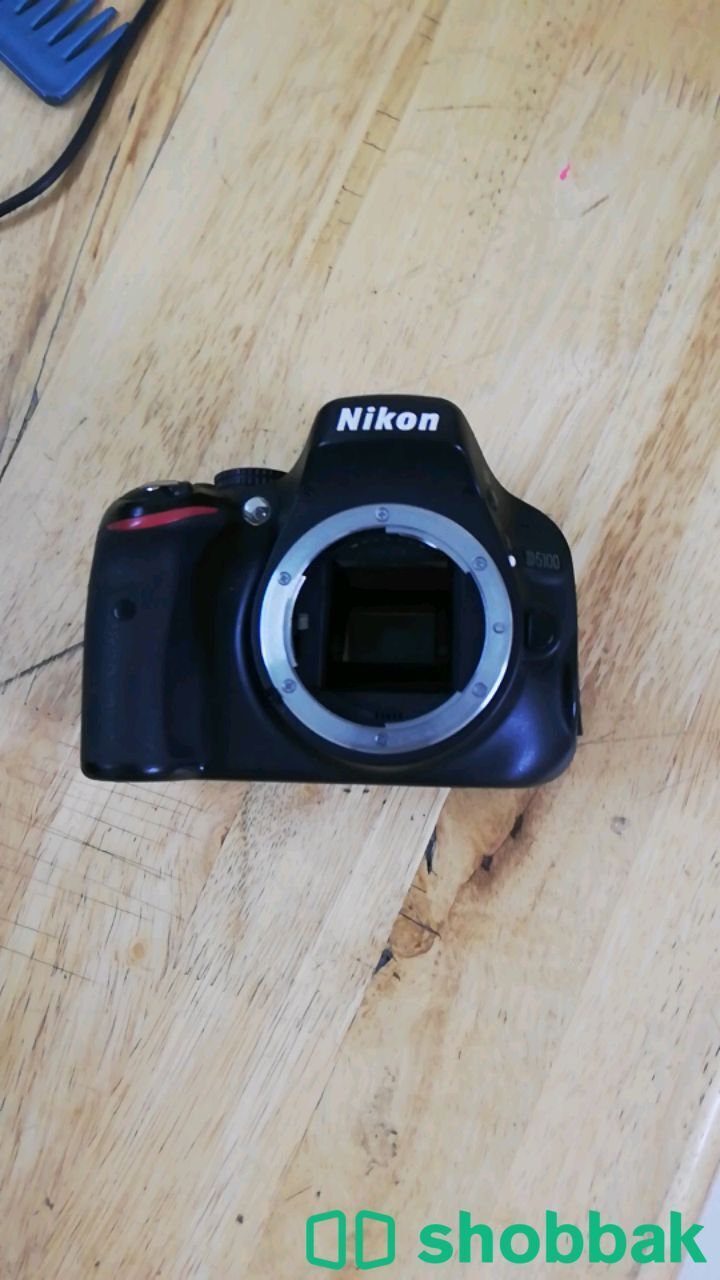 كاميرا نيكون nikon d5100 للبيع بسعر رخيص جدا شباك السعودية