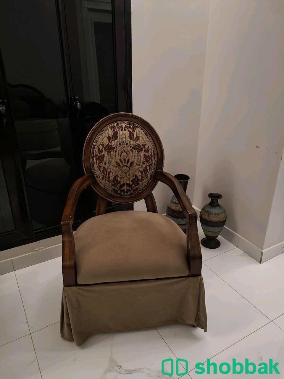 كرسي كلاسيك  شباك السعودية