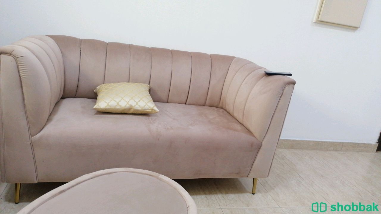 كنب شبه جديد Shobbak Bahrain