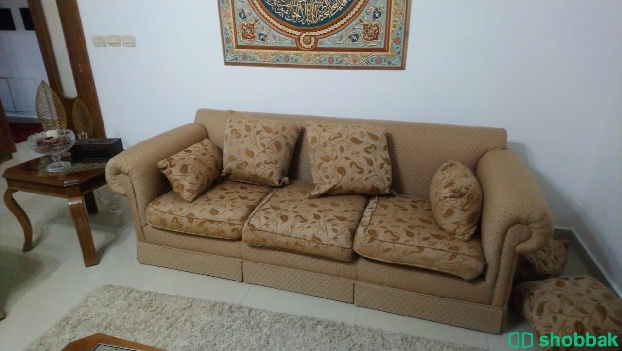 كنب للبيع بحالة ممتازة Shobbak Jordan