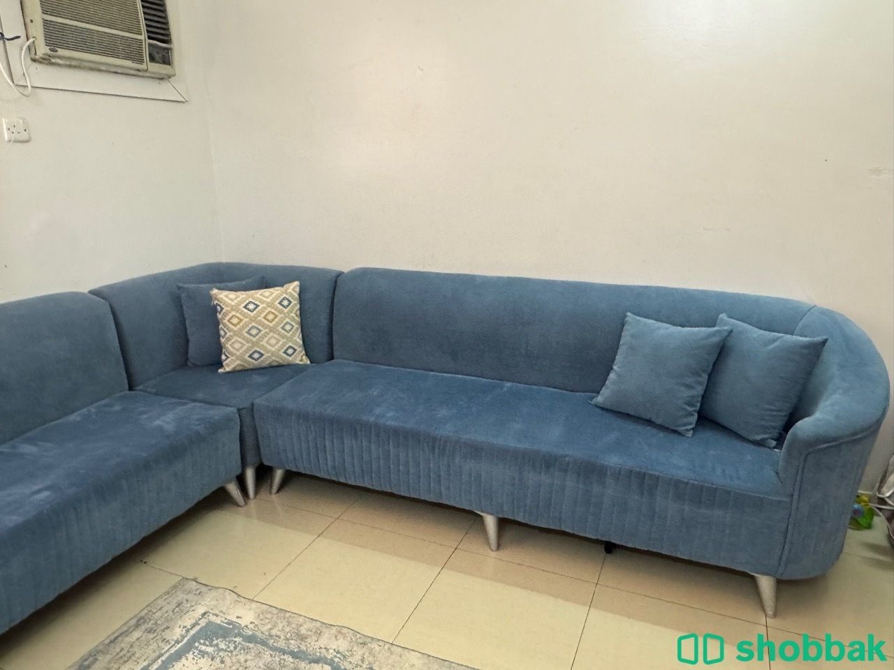 كنب مع سجاد مستعمل شبه الجديد  شباك السعودية