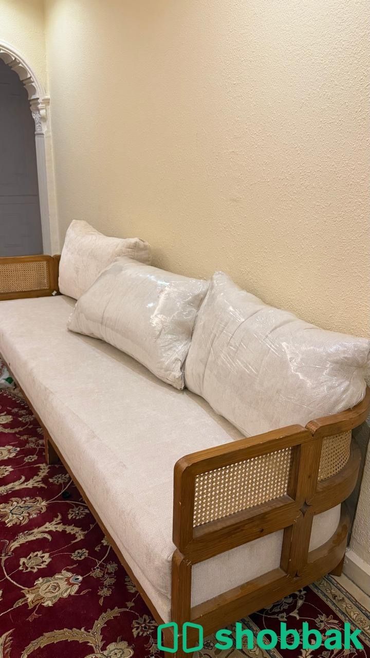 كنب نضيف جداا Shobbak Saudi Arabia