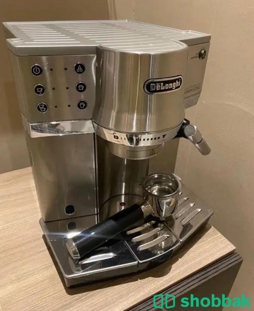 آلة قهوة من ديلونجي  Shobbak Saudi Arabia