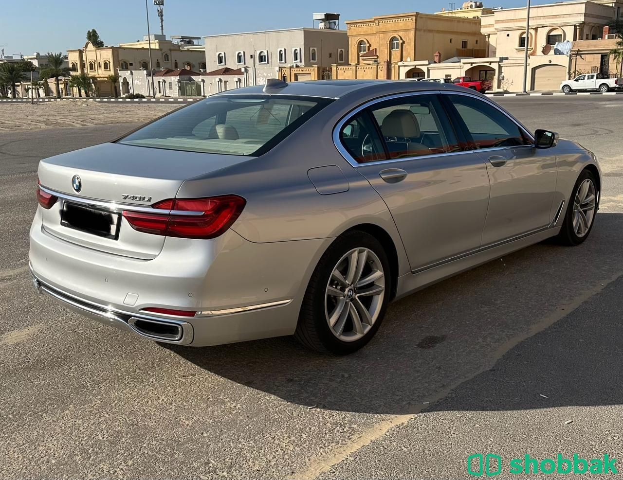 للبيع BMW 740 Li - 2018 نظيف جدا شباك السعودية