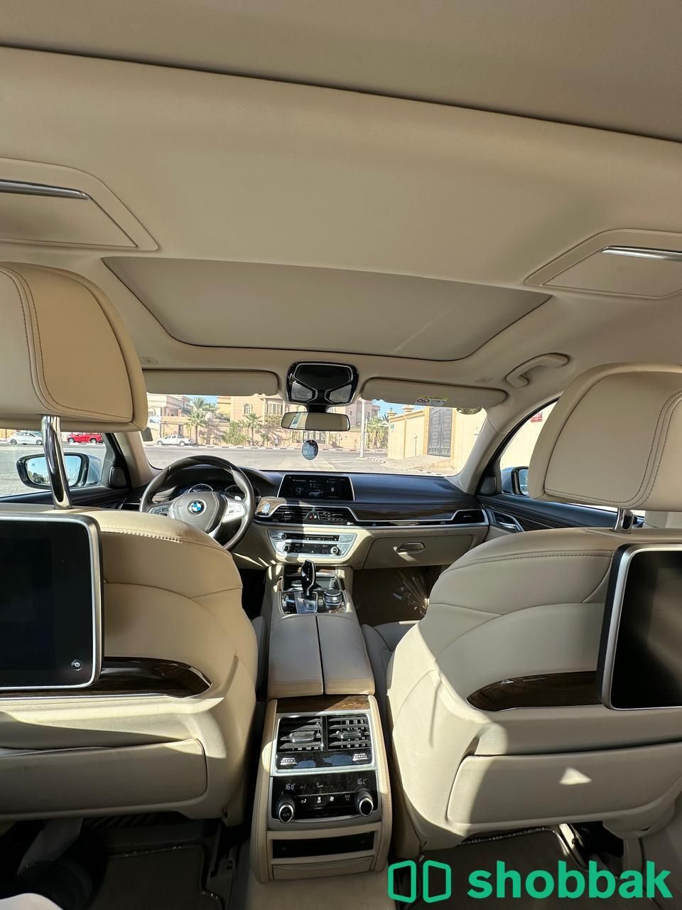 للبيع BMW 740 Li - 2018 نظيف جدا Shobbak Saudi Arabia