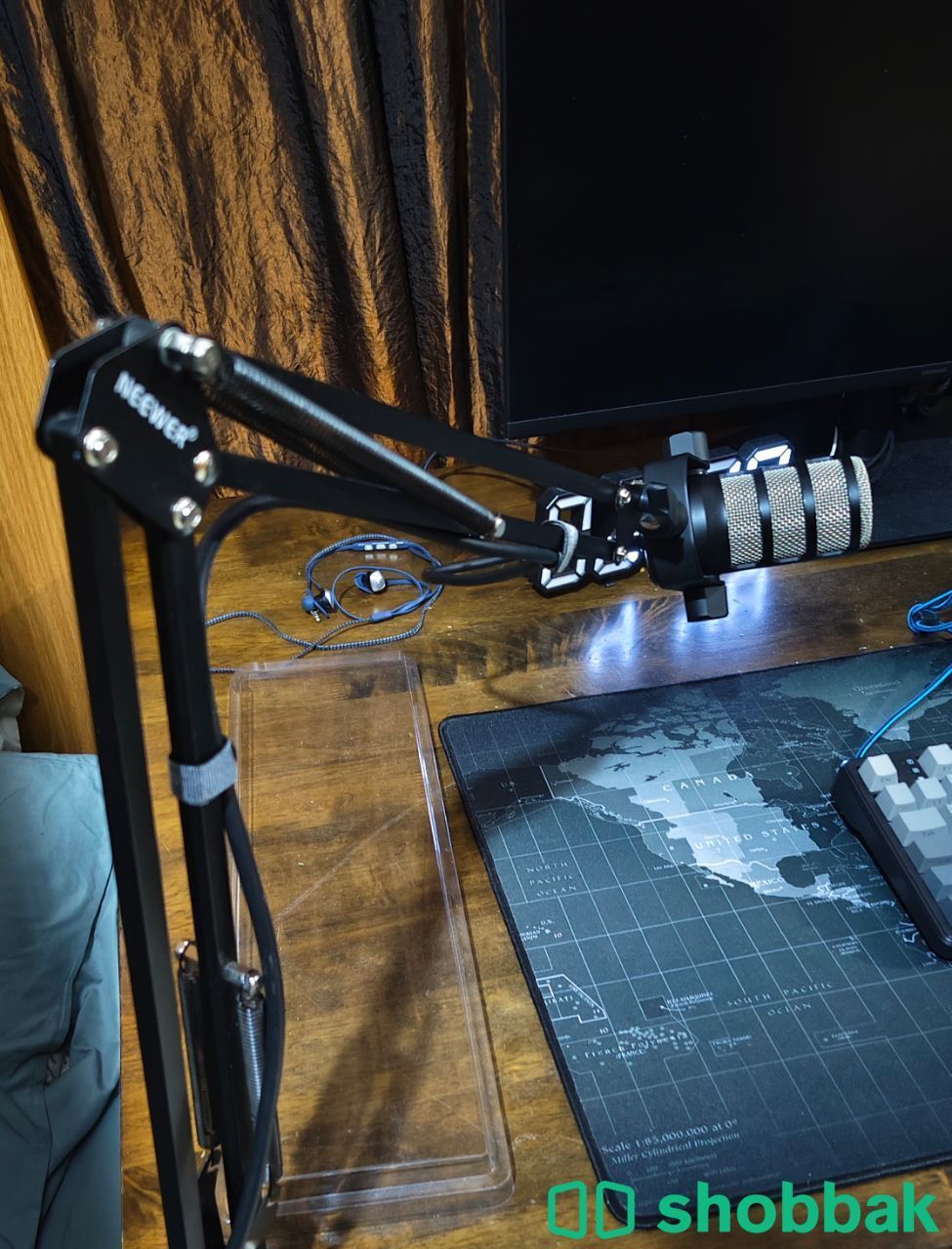 للبيع RODE Pod Mic رود بود مايك (مع ملحقاته) Shobbak Saudi Arabia