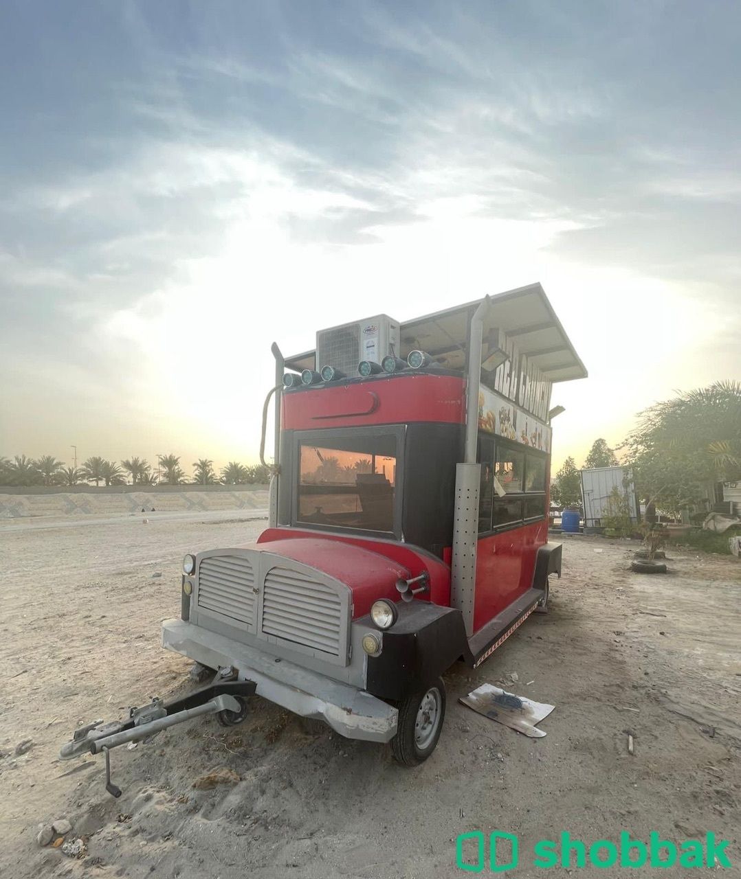 للبيع عربة طعام Food Truck شباك البحرين