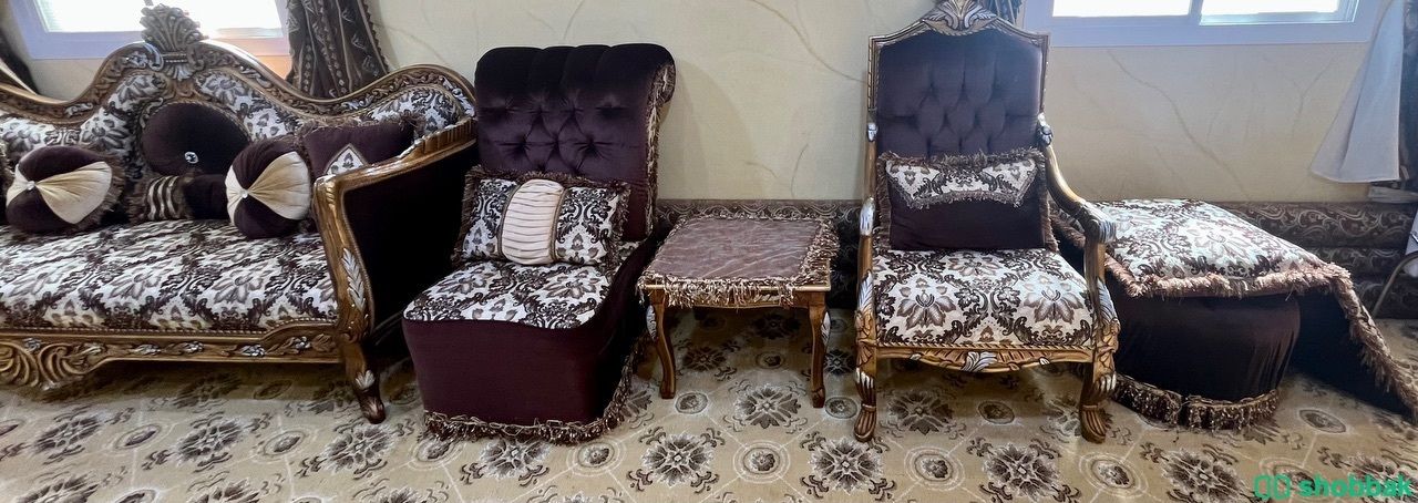 للبيع كنب مجلس ١٣ قطعة بني غامق للبيع شباك السعودية