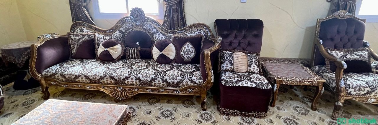 للبيع كنب مجلس ١٣ قطعة بني غامق للبيع شباك السعودية