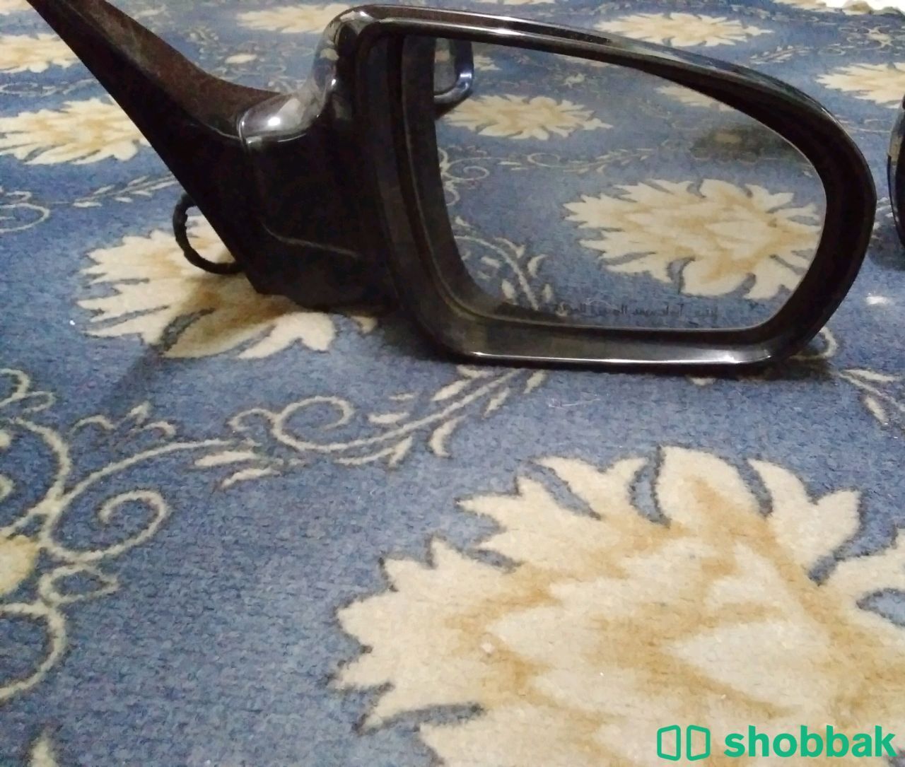 للبيع مراة مرسيدس  يمين و يسار  موديل ٢٠٠٠ و ٢٠١٠ شباك البحرين