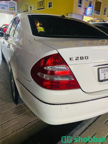 للبيع مرسدس  E280 خليجي  موديل 2006. ماشي  260.  شباك الإمارات العربية المتحدة