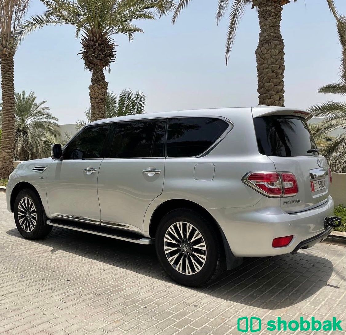 للبيع نيسان بلاتينيوم شباك الإمارات العربية المتحدة