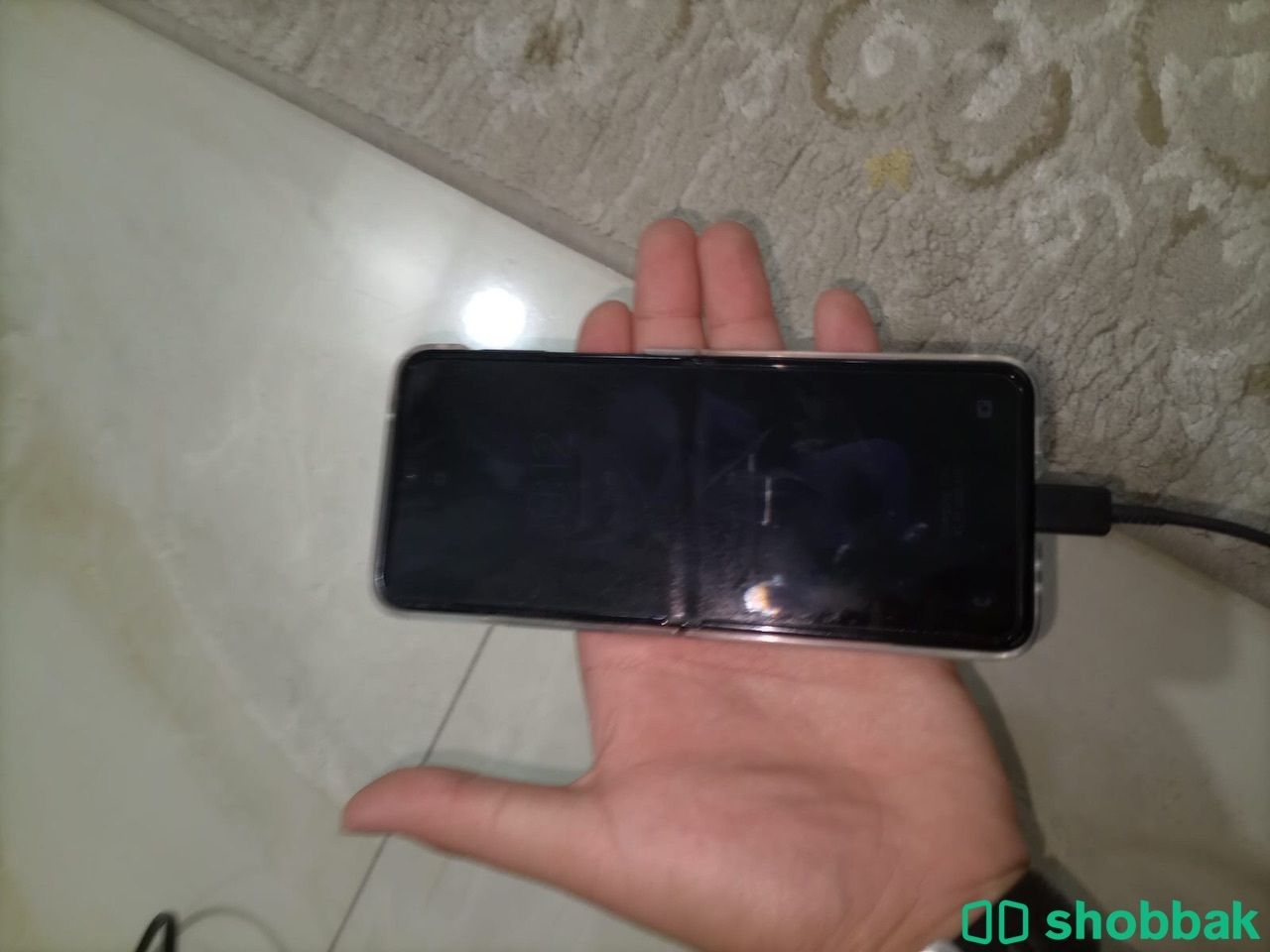 للبيع هاتف سامسونج  Galaxy Z Flip3 5Gاستعمال 3 شهور وا عليه ضمان بن هندي   Shobbak Bahrain