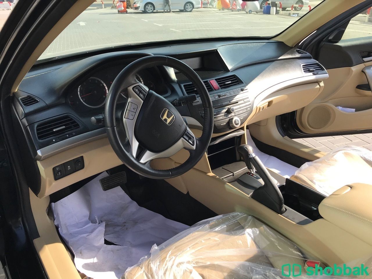 للبيع هوندا اكورد كوبيه سبورت ٢٠١٢ v6 شباك الإمارات العربية المتحدة