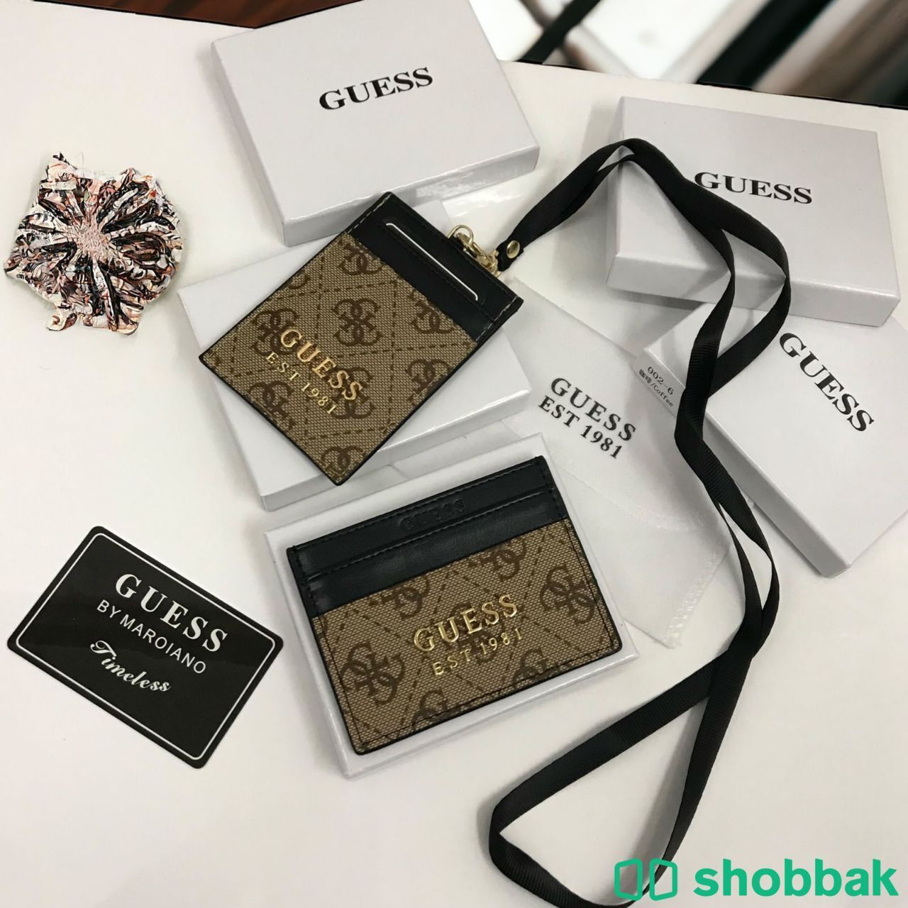 محافظ بطايق ماركات Shobbak Saudi Arabia