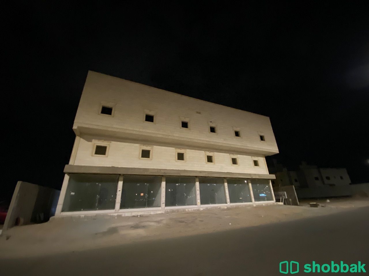 محلات للايجار الفروسية  Shobbak Saudi Arabia