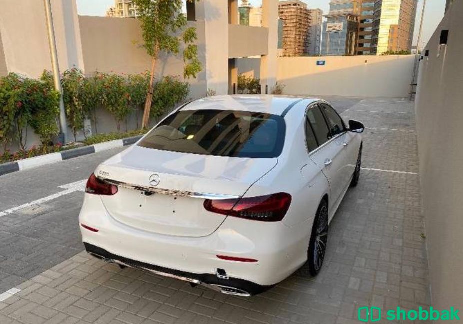 مرسيدس  شباك الإمارات العربية المتحدة