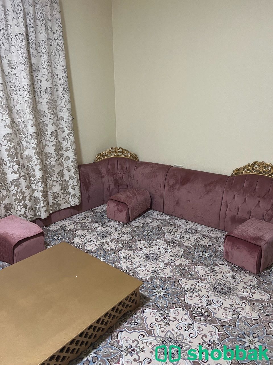 مساند مع الفرشه ( الجبيل البلد ) شباك السعودية