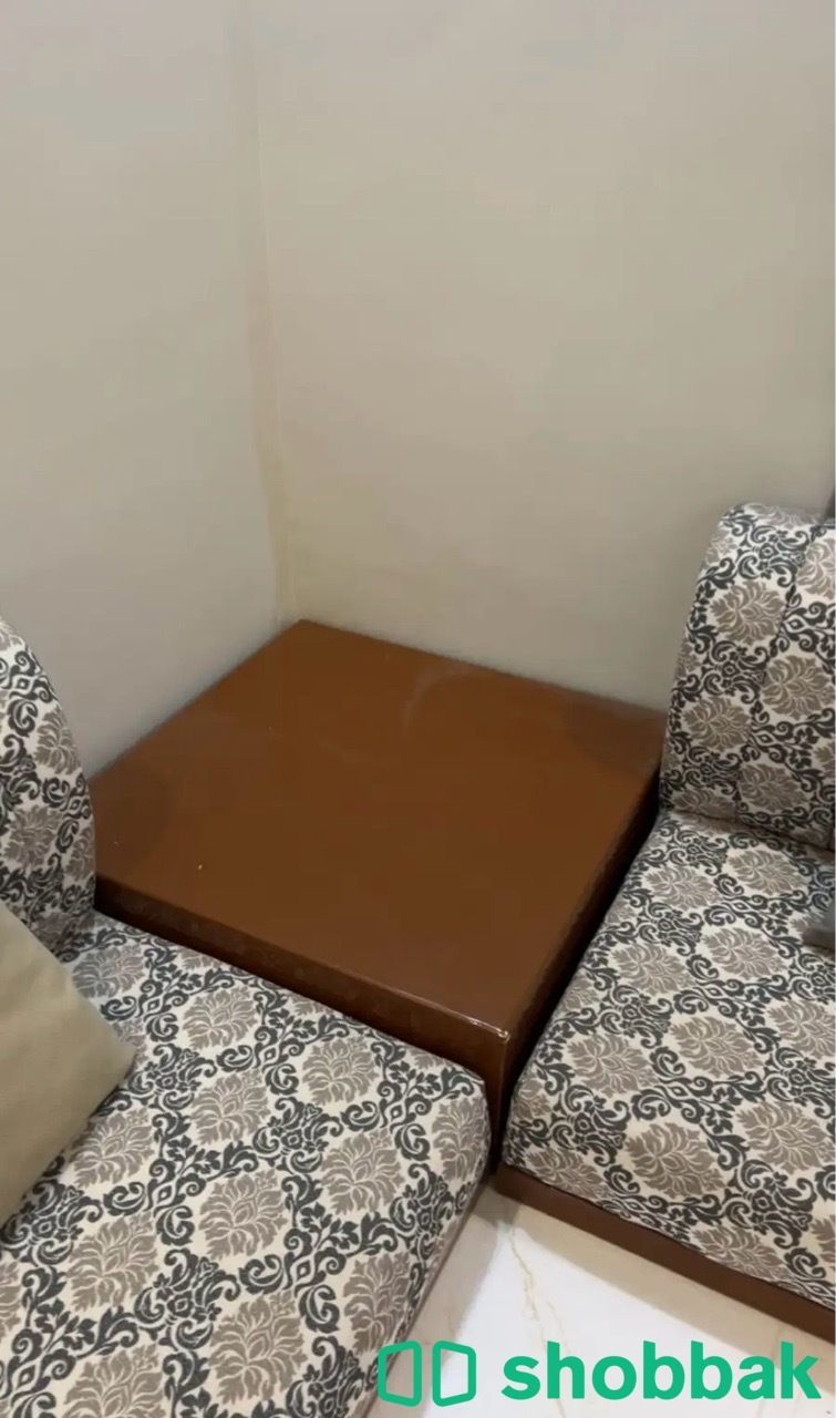 مقلط لونه اخضر وبيج  Shobbak Saudi Arabia
