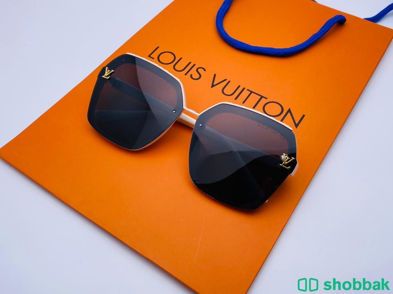 نظارات شمسية ماركة لويس فيتون مع الملحقات كامله  شباك السعودية