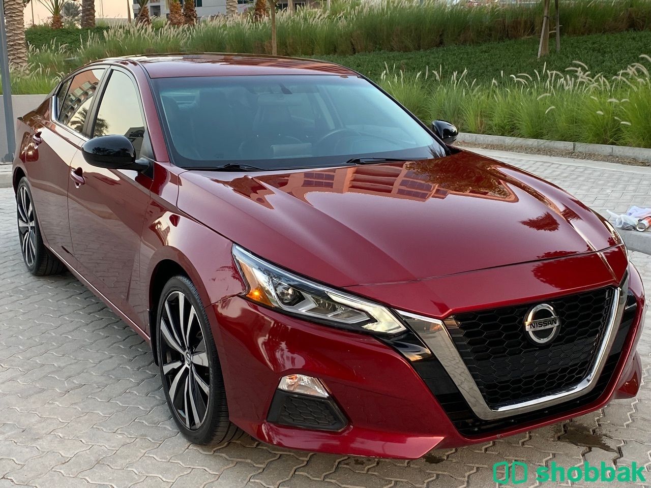 نيسان التيما 2019 SR فول ميد نايت  شباك الإمارات العربية المتحدة