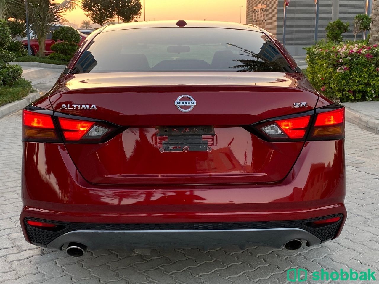 نيسان التيما 2019 SR فول ميد نايت  شباك الإمارات العربية المتحدة